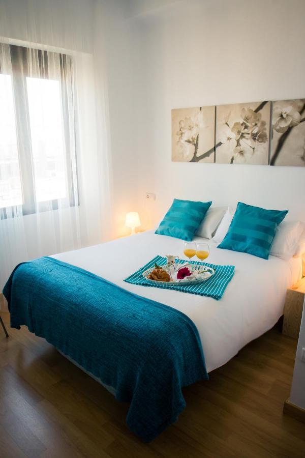 Holidays2Malaga Heredia 3 Bedroom Opposite Malaga Port エクステリア 写真